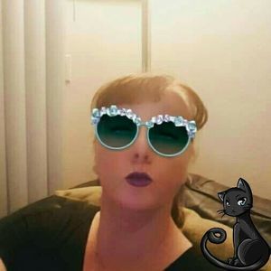 Meet your Posher, Sheri